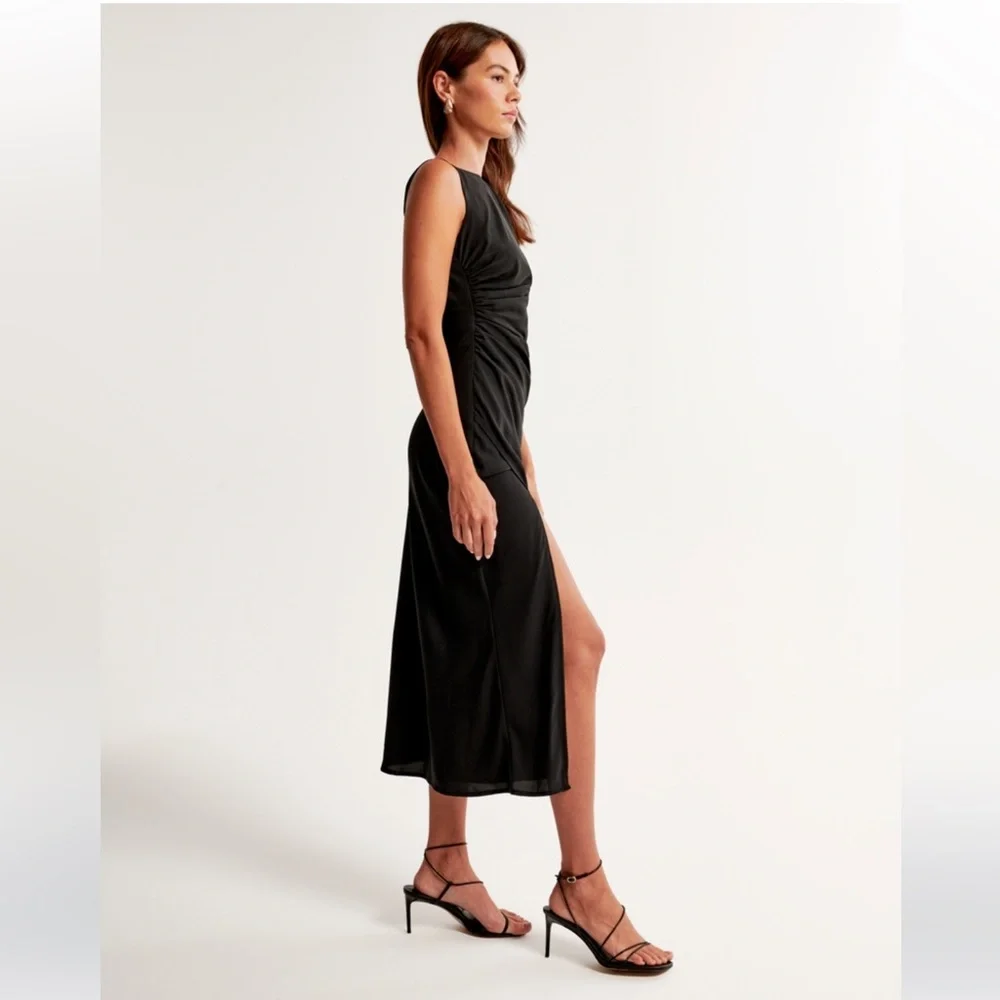 NWT - Abercrombie & Fitch - Open Back Black Midi Dress - Size Small - Picture 3 of 6
